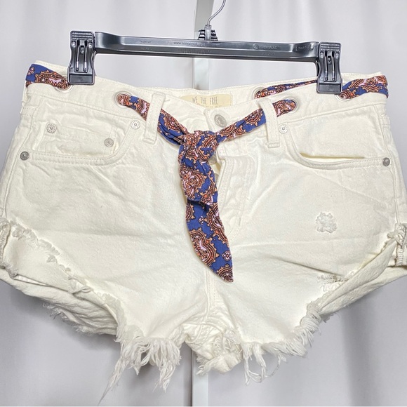 Free People Cream White Denim Shorts with Scarf Tie • 26 - Picture 2 of 5